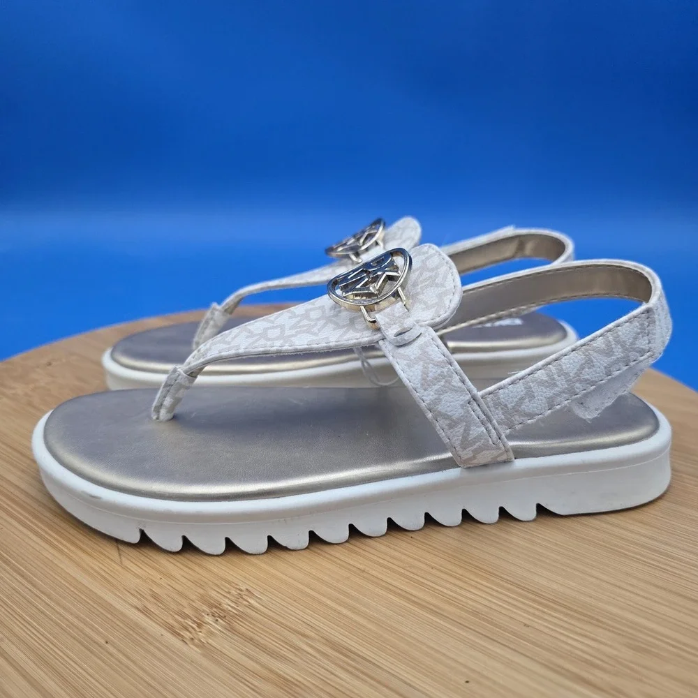 NEW NWOB DKNY Ivory and Gold Logo Slingback Thong Sandals  Girl's Size‎ 1